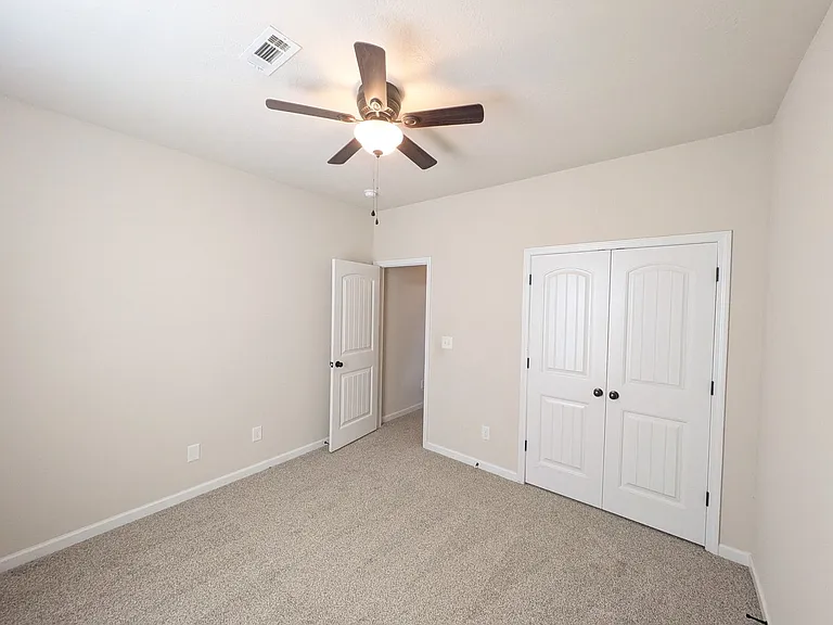 859 Westlawn Dr — Photo 13