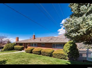 915 Hillcrest Dr, Springville, UT 84663