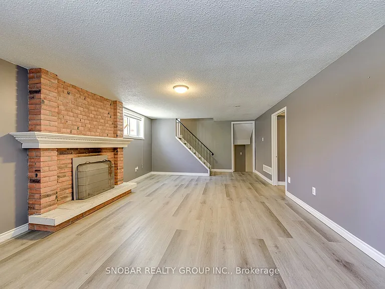 547 Conway Ct — Photo 21