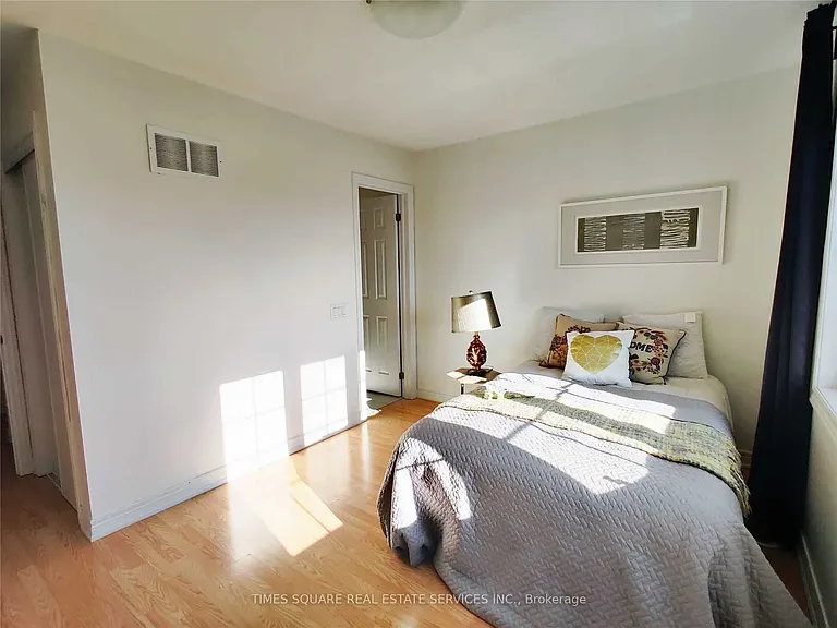 9908 McCowan Rd — Photo 4