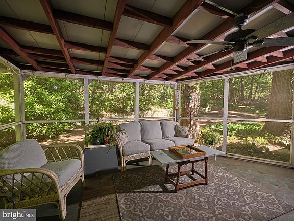 3rd image of 4831 Mountain Top Rd W #W