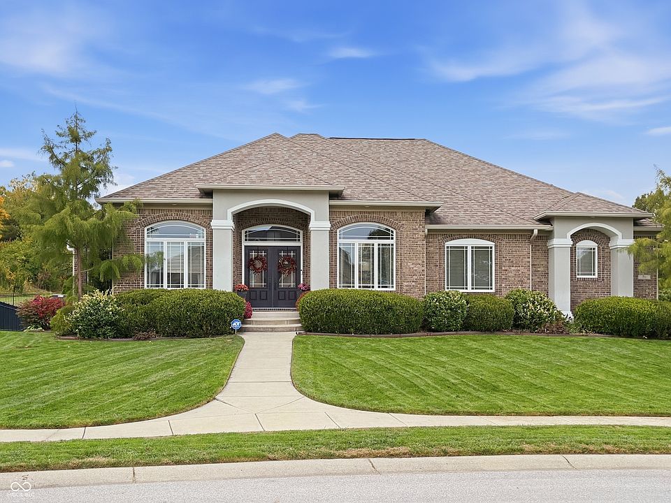 1st image of 751 Willow Pointe South Dr