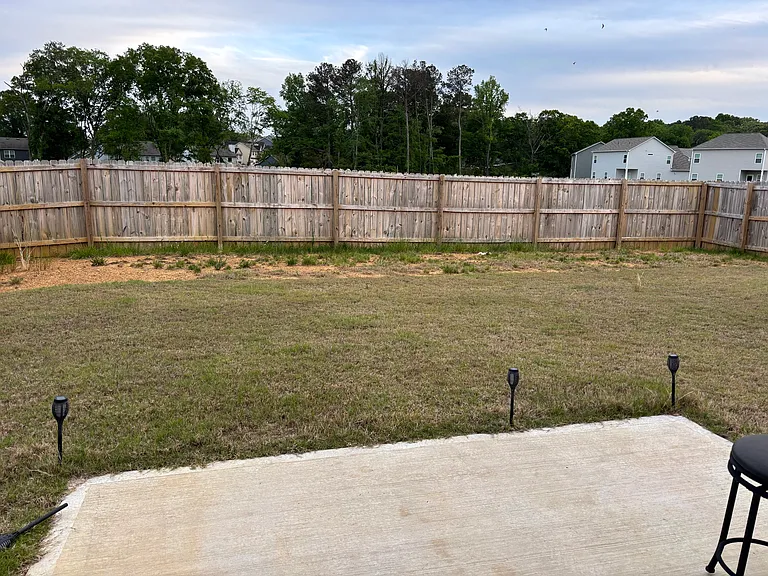 115 Marion Dr — Photo 10