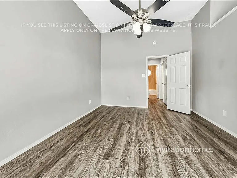 7510 Estates Way — Photo 12
