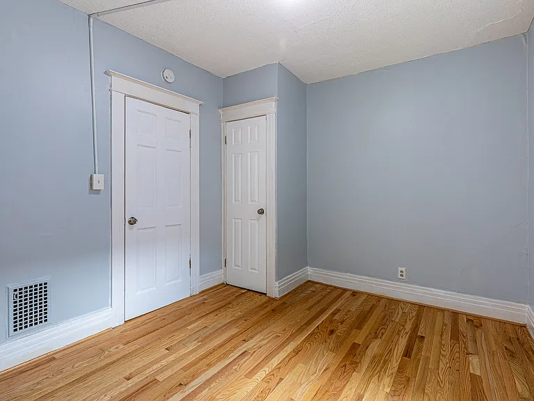 437 Cottage St — Photo 20
