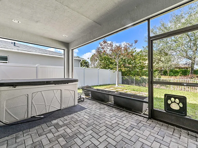 11381 SW Lyra Dr — Photo 20