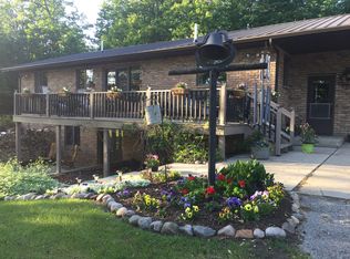 5495 E Colonville Rd, Clare, MI 48617