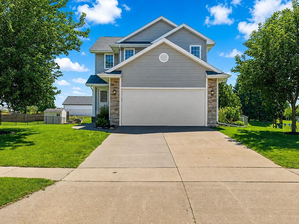 1st image of 5113 NE Ledgestone Ct