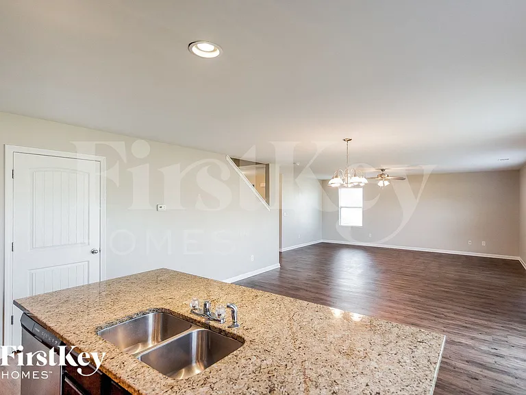 11478 Walden Trce — Photo 5