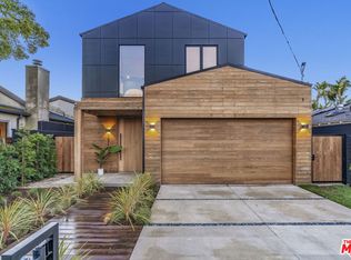 1071 Marco Pl, Venice, CA 90291