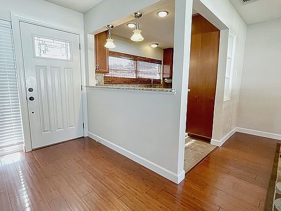 3rd image of 1449 Eastfield Dr