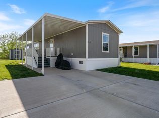 901 6530th Rd #2821, Montrose, CO 81401