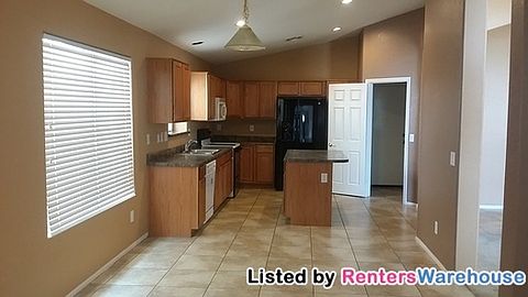 3rd image of 8406 S 48th Ln