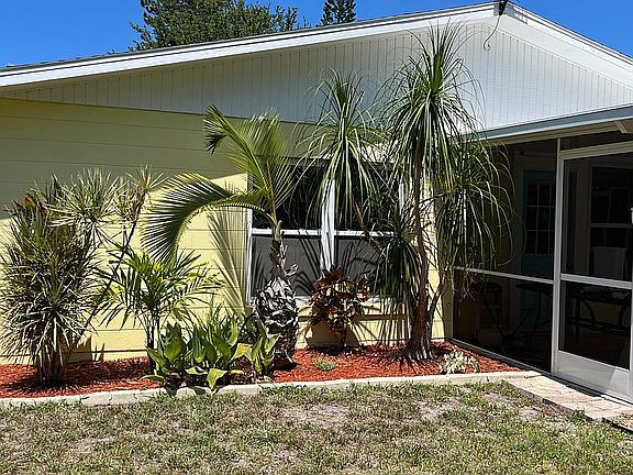 5th image of 2534 Westwood Ave