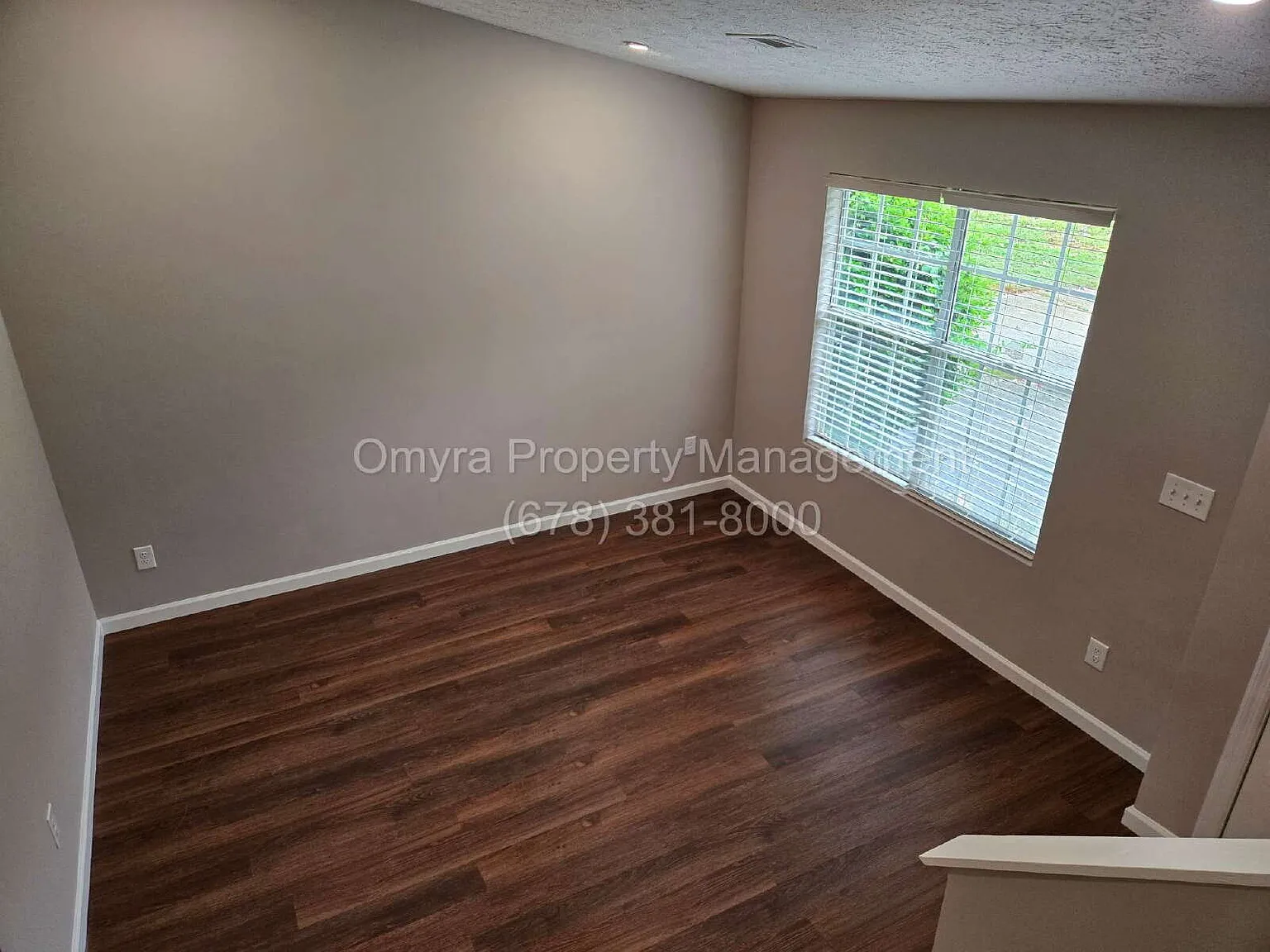 3 bed, 2.0 bath, 1256 sqft, $1,795 — Photo 4