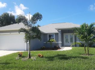 113 White Pine Dr, Rotonda West, FL 33947