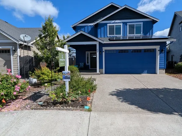 609 NE Megan Dr, Estacada, OR 97023