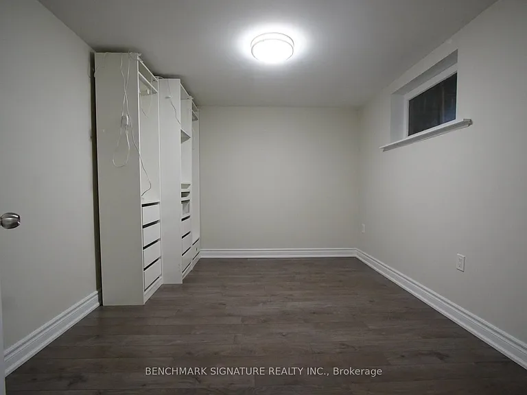 220 Lucas St #BASEMENT — Photo 6