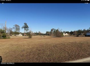 1001 Middleton Dr NW, Calabash, NC 28467