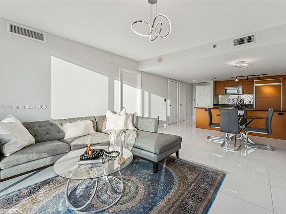 5th image of 50 Biscayne Blvd APT 5411