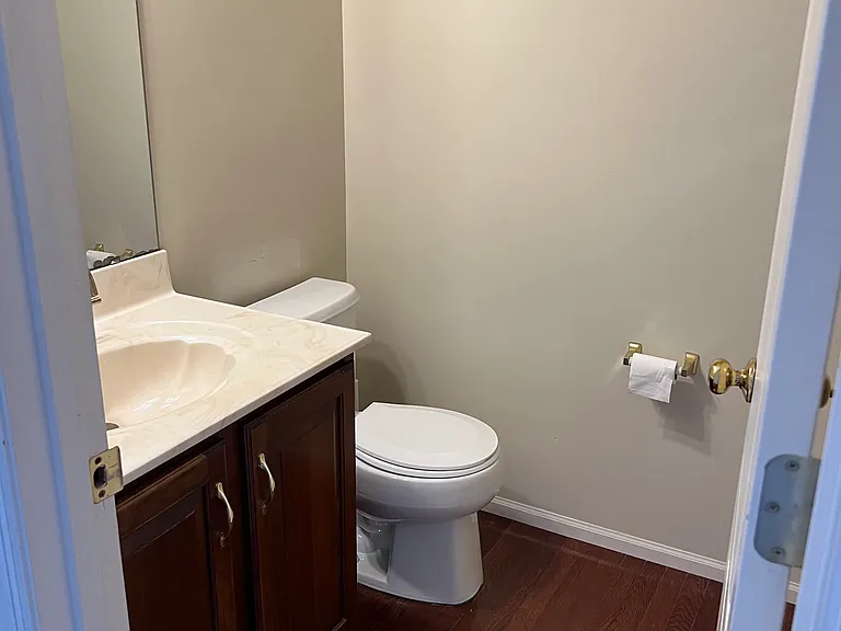 1862 Summitview Dr — Photo 32