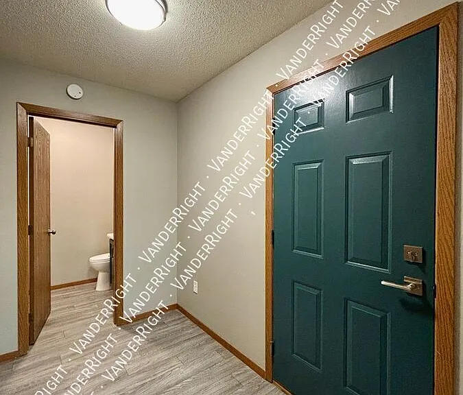 2719 E Pioneer Trl — Photo 12