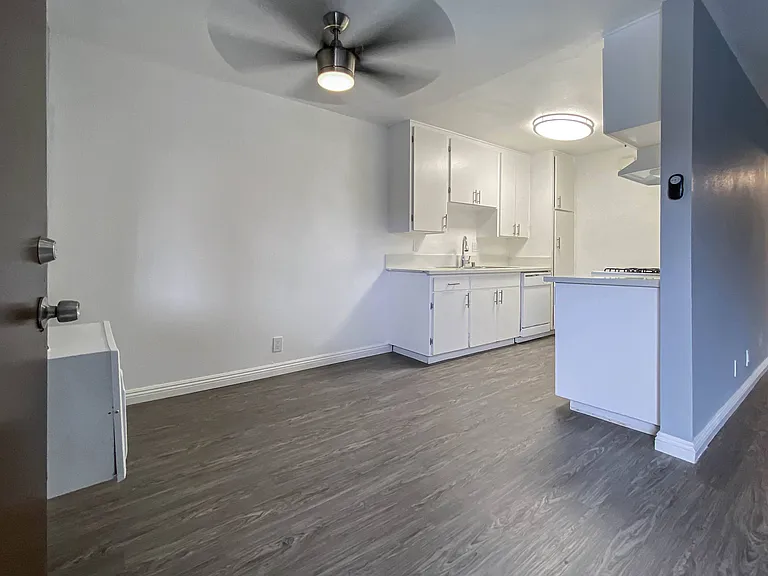Buena Casa Apartments — Photo 36