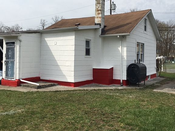 3rd image of 133 N 19th St