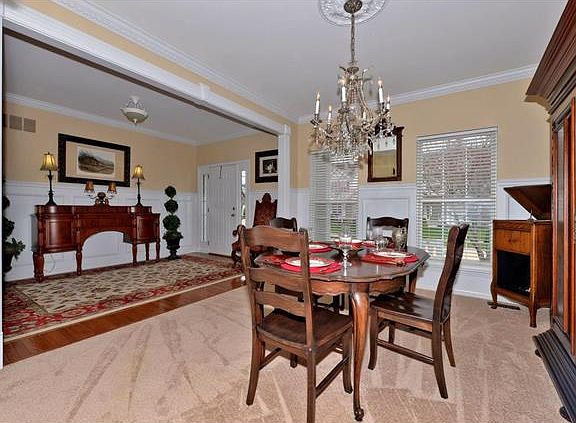 3rd image of 723 Lakeshore Meadows Dr