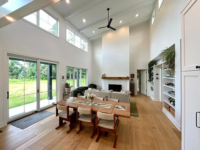 3944 Browntown Rd — Photo 10