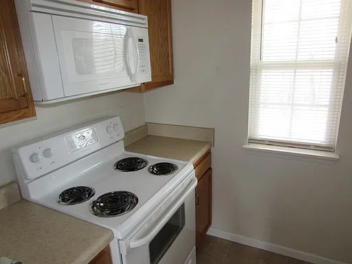 6165-MF4-E1 — Photo 4