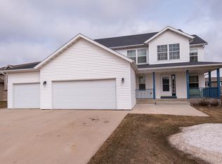 709 20th St NE, Kasson, MN 55944