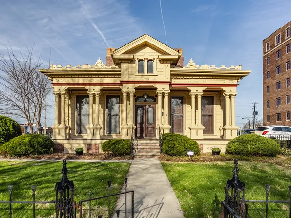 1028 N Delaware St, Indianapolis, IN 46202