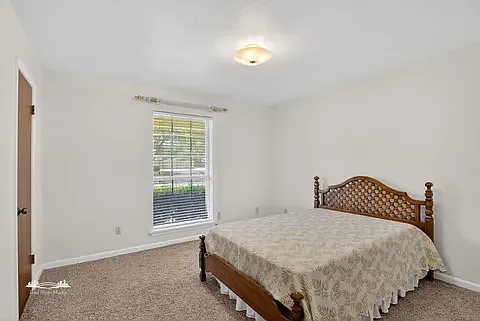 2313 Wesley Cir — Photo 14