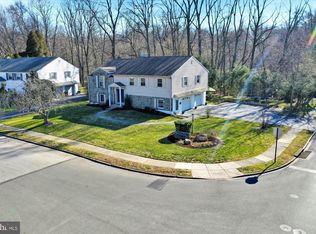 407 Doe Run Ln, Springfield, PA 19064