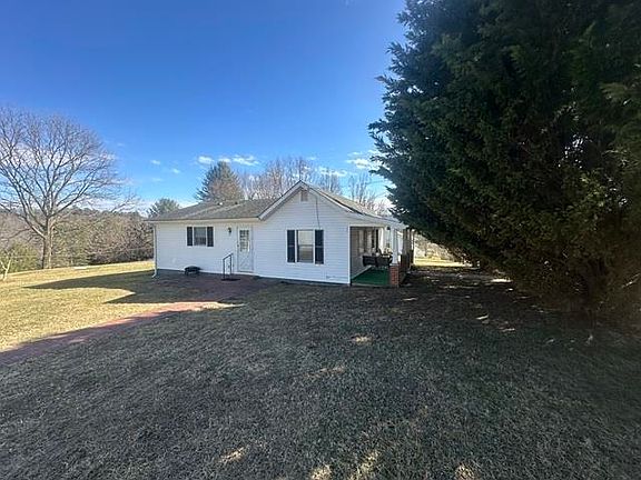 2nd image of 1950 Snider Ln