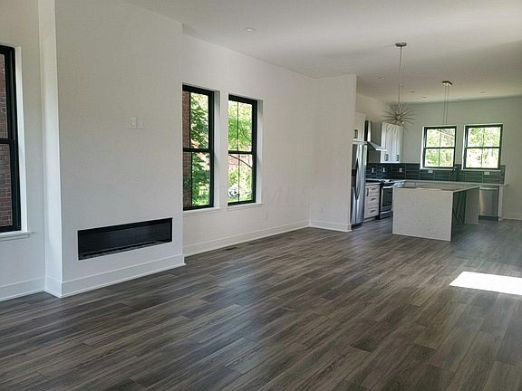 5th image of 1379 Fair Ave