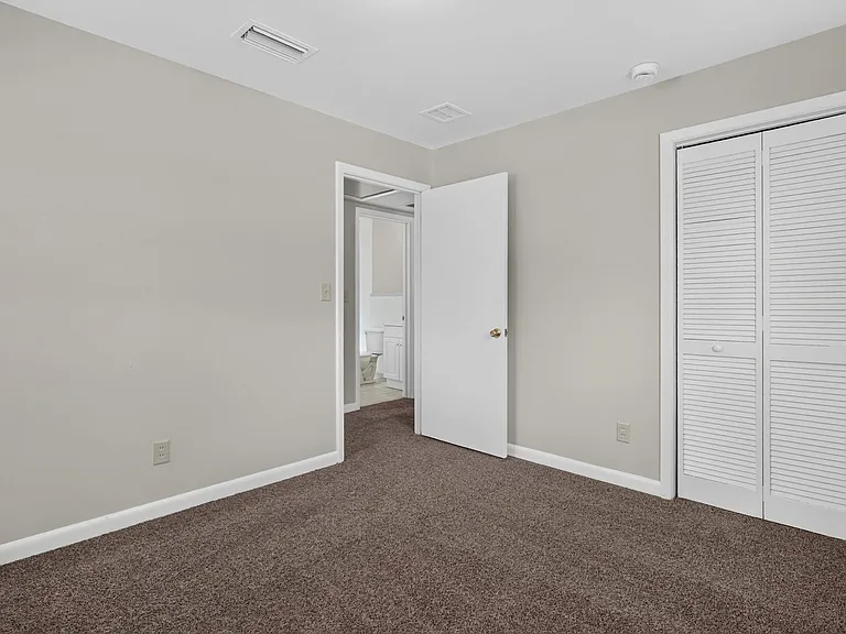 2618 Arlex Dr E — Photo 21
