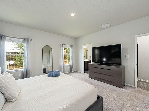 5th image of 3323 Rosita Way