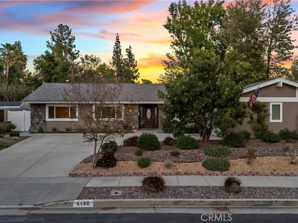 8140 Jason Ave, Canoga Park, CA 91304