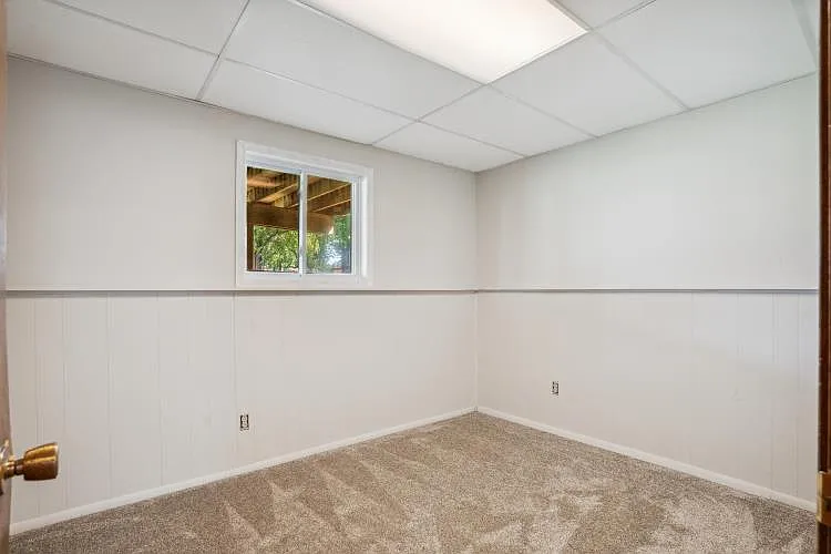 1807 Alden Ave — Photo 16