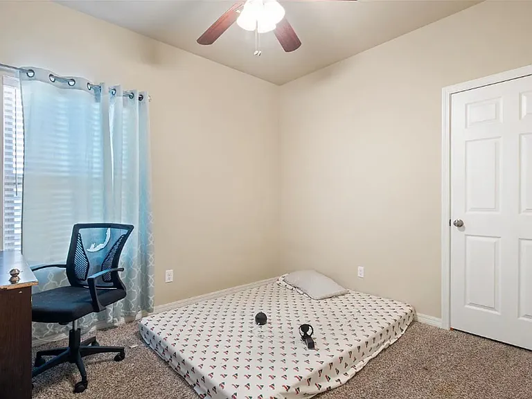 1507 W 13th Ave — Photo 12