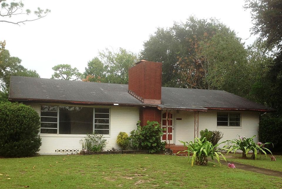 1st image of 1114 Loomis Ave