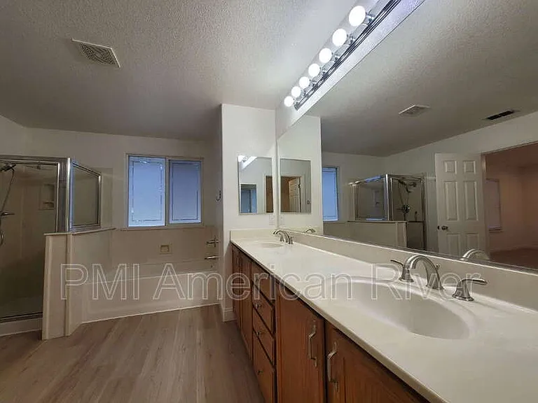 4405 Dusham Cir — Photo 16