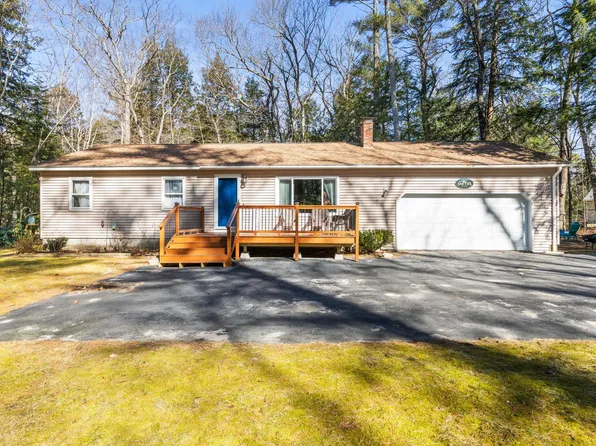 7 Many Oaks Lane, Windham, ME 04062