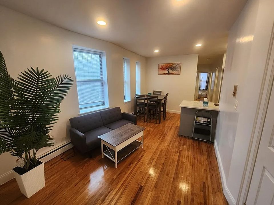1st image of 157 W 106th St APT 5C