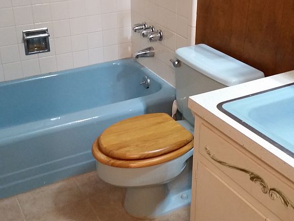 3rd image of 6433 Flint Rock Dr