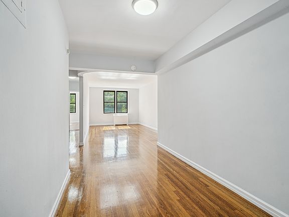 4th image of 1995 Sedgwick Ave APT 5B