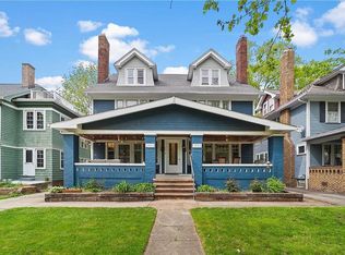 2955 E Derbyshire Rd, Cleveland, OH