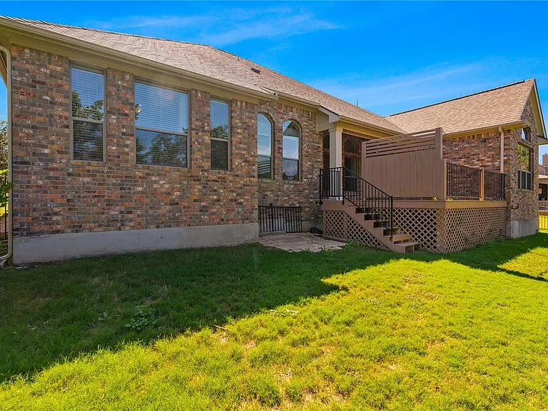 4708 Mont Blanc Dr — Photo 32
